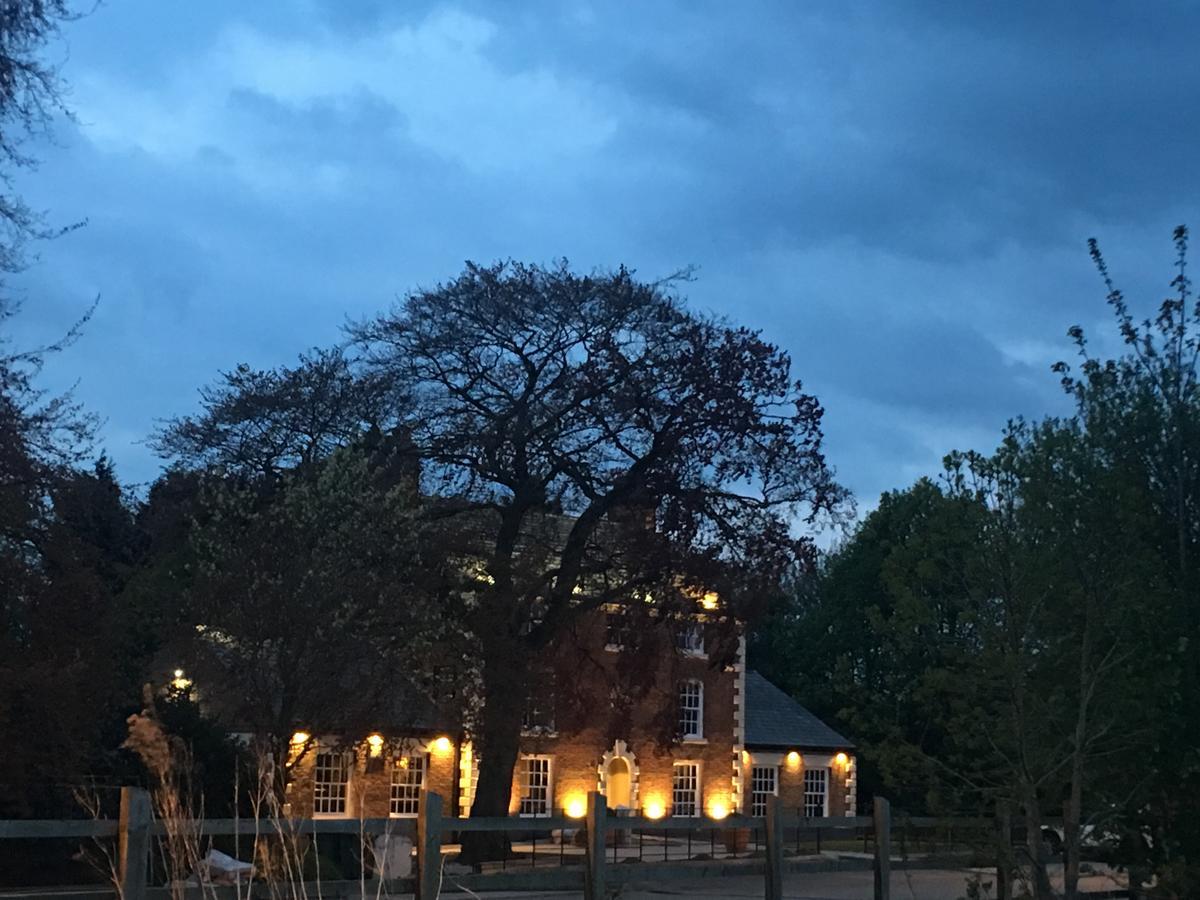 Stretton The Partridge, Stretton住宿加早餐旅馆 外观 照片