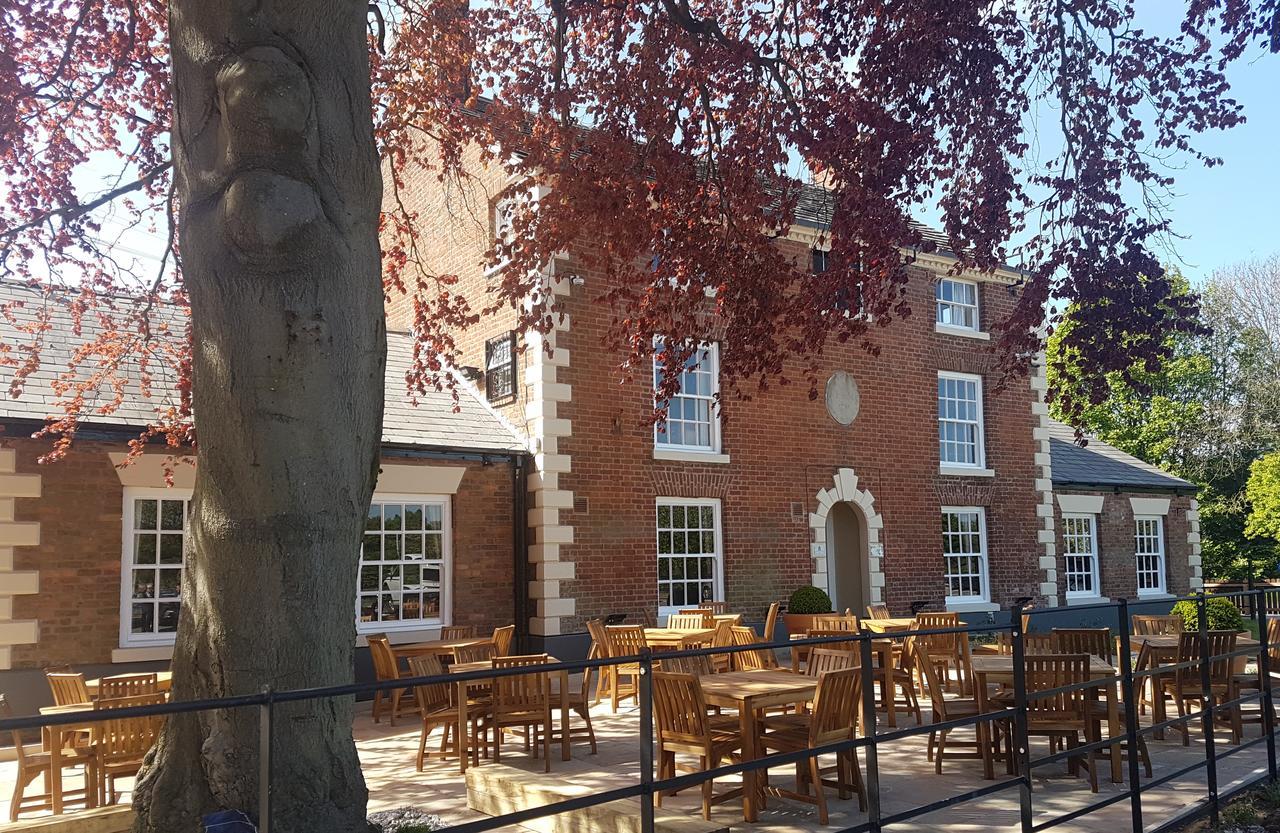 Stretton The Partridge, Stretton住宿加早餐旅馆 外观 照片